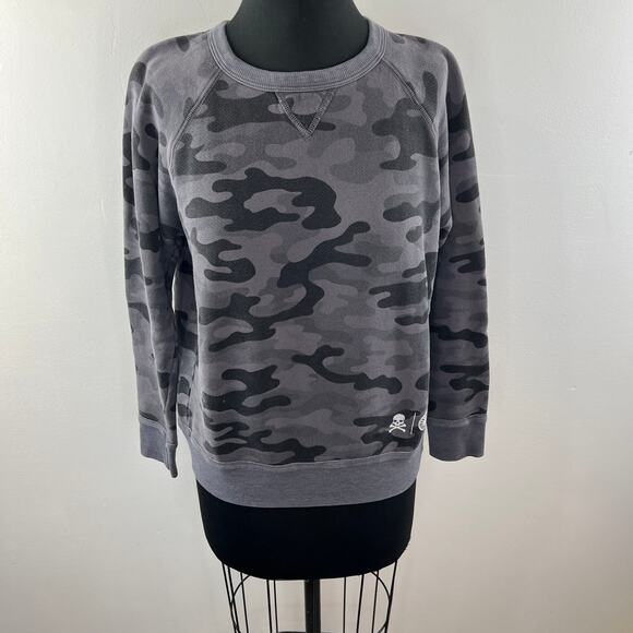 SOULCYCLE Gray Black Camo Cotton Crewneck Long Sleeve Pullover Sweatshirt Size S - Picture 3 of 9